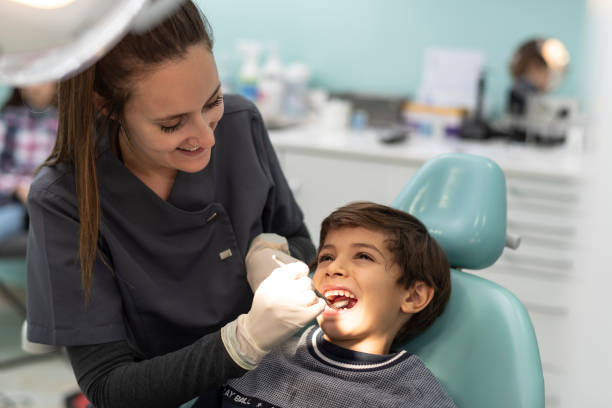 Best Emergency Treatment for Oral Infections in Rexland Acres, CA